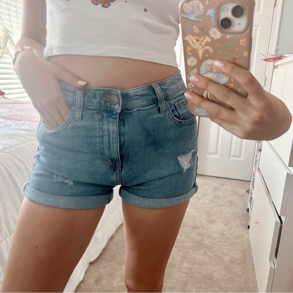Tillys RSQ High Rise Mom Jean Short
